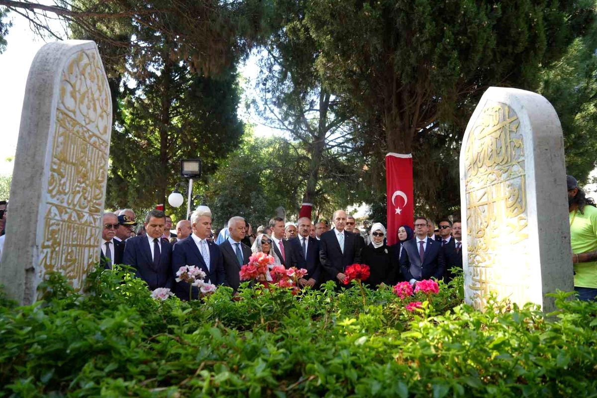 Çanakkale\'de 672. Yıl Dönümü Kutlaması