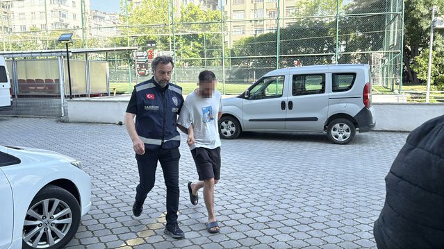 Telefonda kendilerini belediye başkanı olarak tanıtıp doland