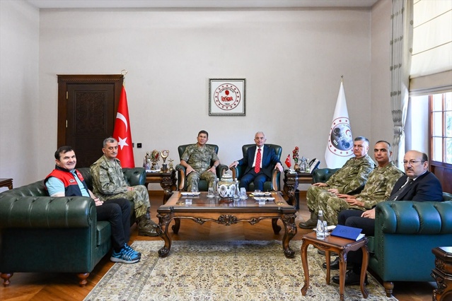 Orgeneral Ersay, Kırklareli Valisi’ni Ziyaret Etti