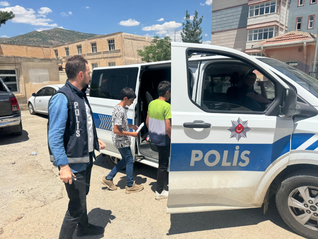 LGS bitti, geriye bu manzaralar kaldı: Kimliğini unutan da vardı yanlış okula giden de