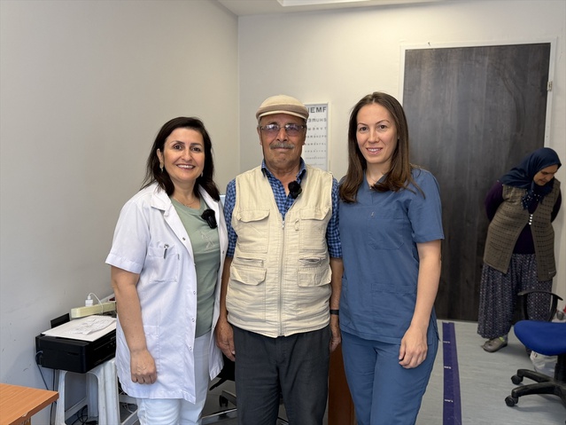 Manisa’da Parkinson Hastasına Beyin Pili Takıldı