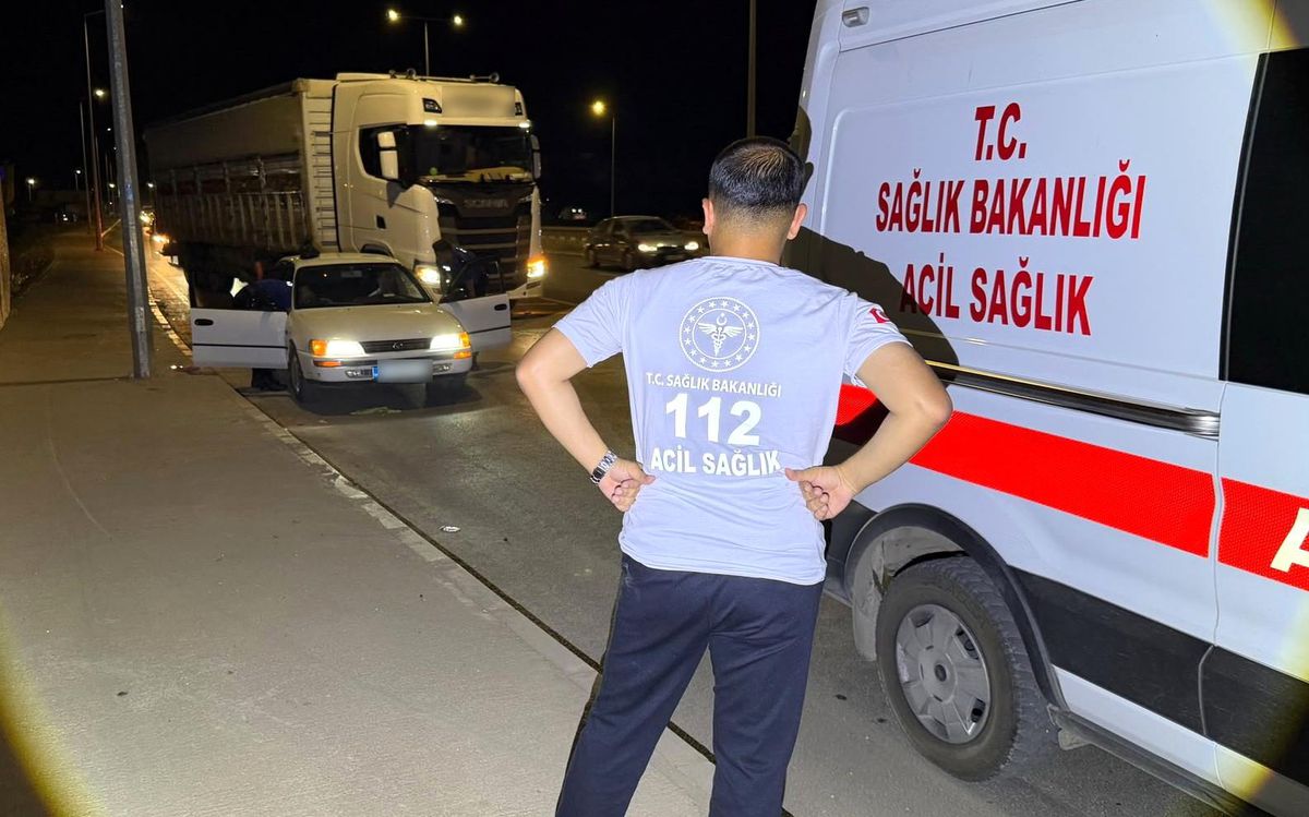 Adıyaman\'da Sürücü Fenalaştı