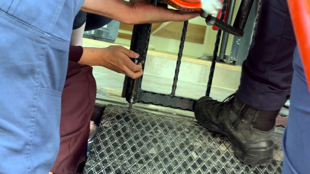 Kadın Rehabilitasyon Merkezinde Düşerek Yaralandı