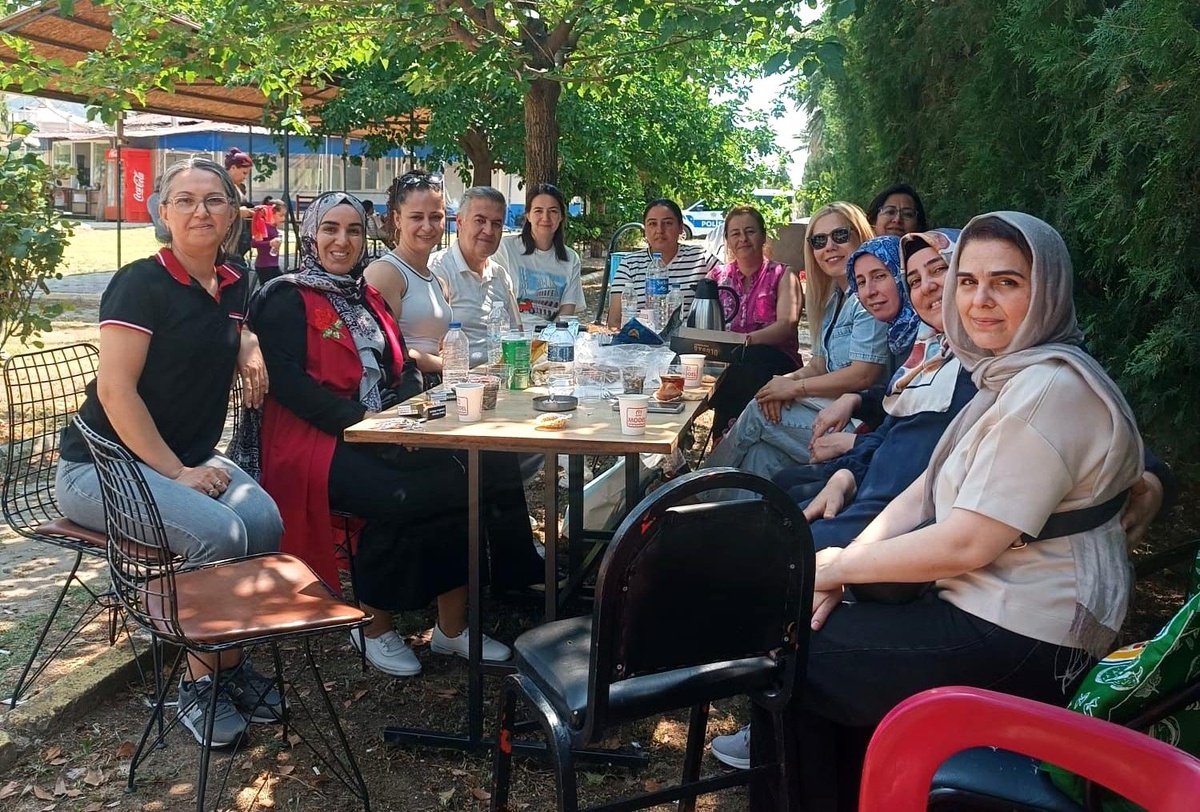 Başkan Erol LGS heyecanında velileri yalnız bırakmadı