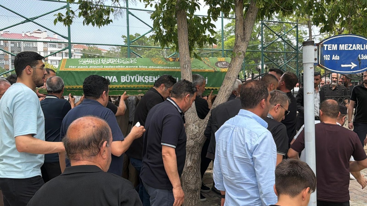Boşanma Aşamasındaki Kadın Vuruldu, Hayatını Kaybetti
