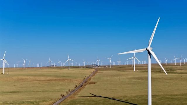 Çin, 2025’te Yenilenebilir Enerjide Tarihi Başarı