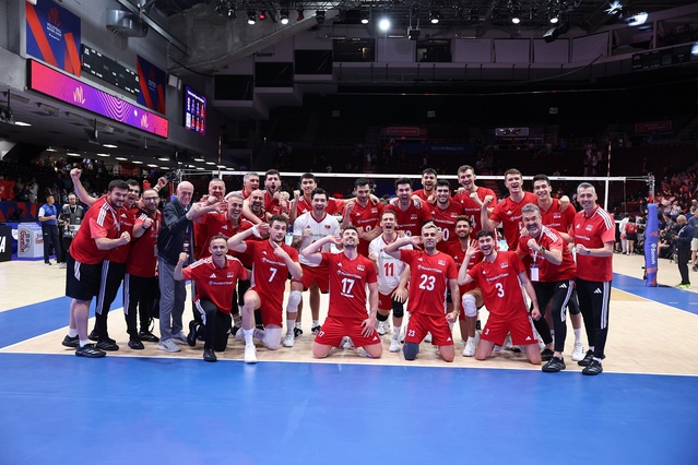 Voleybolda Türkiye, Fransa’yı 3-0 Yendi