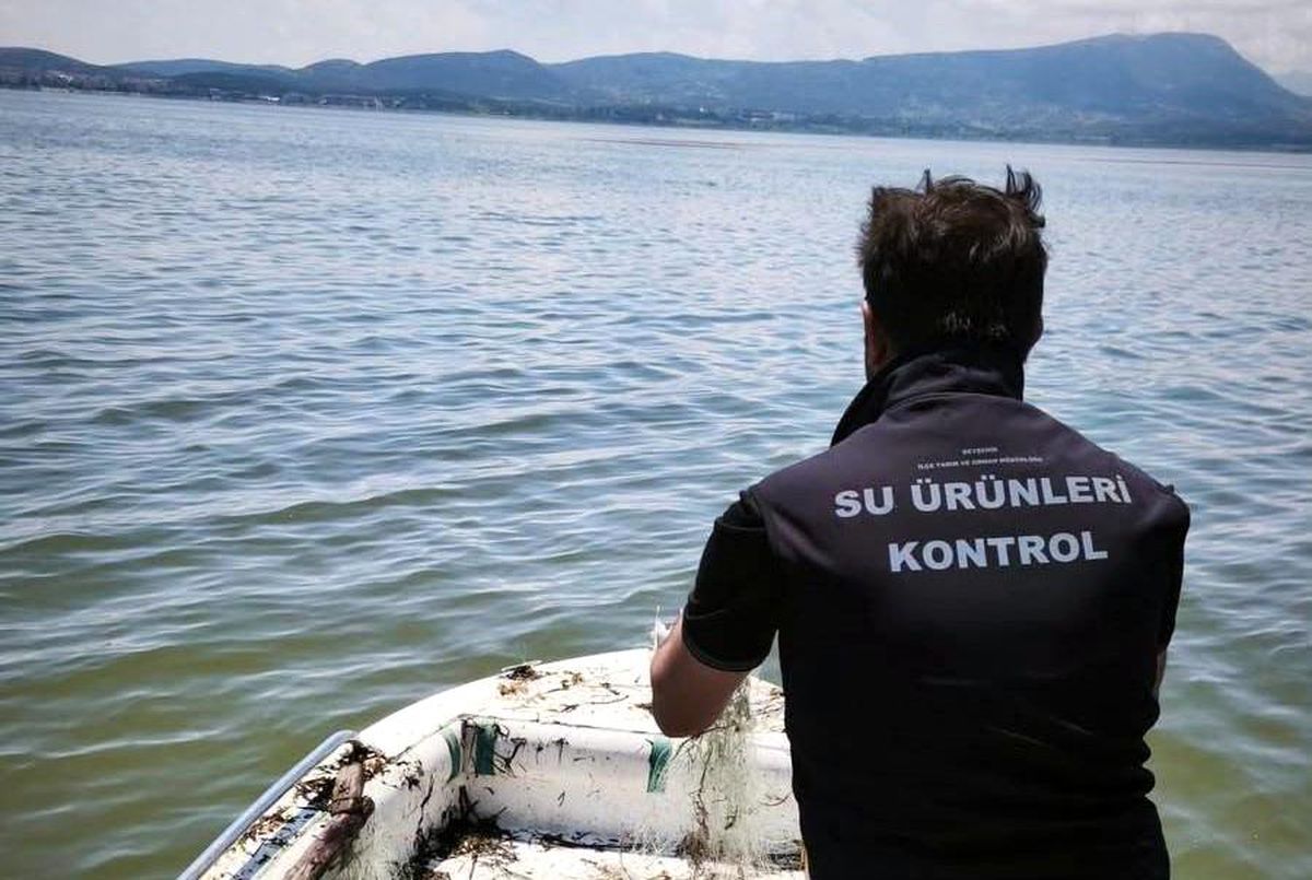 Beyşehir Gölü\'nde Kaçak Avcılıkla Mücadele