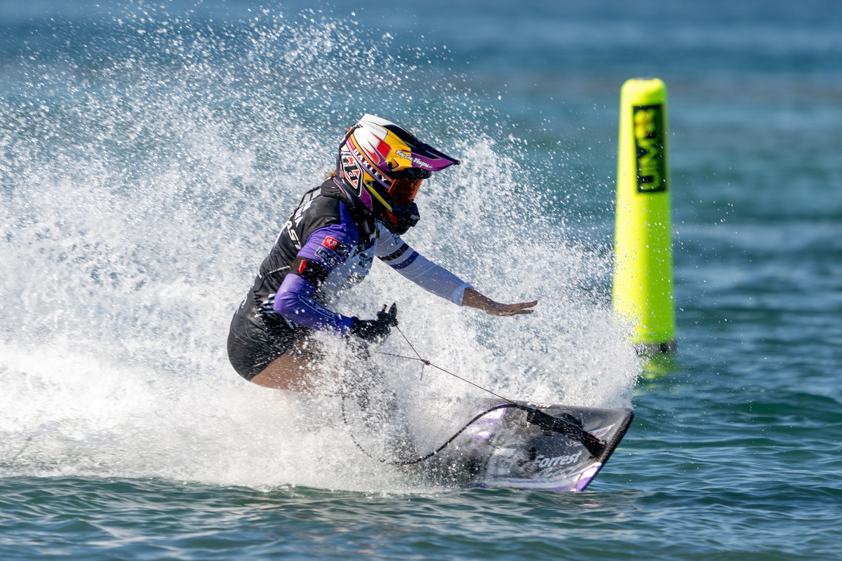 İZELTAŞ Motosurf Şampiyonası Başladı