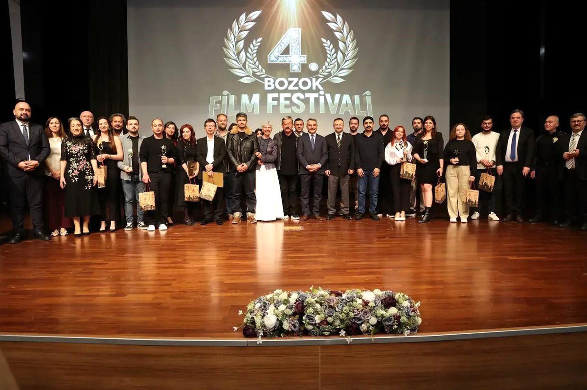 KBÜ Öğrencileri Bozok Film Festivali\'nde Ödül Kazandı