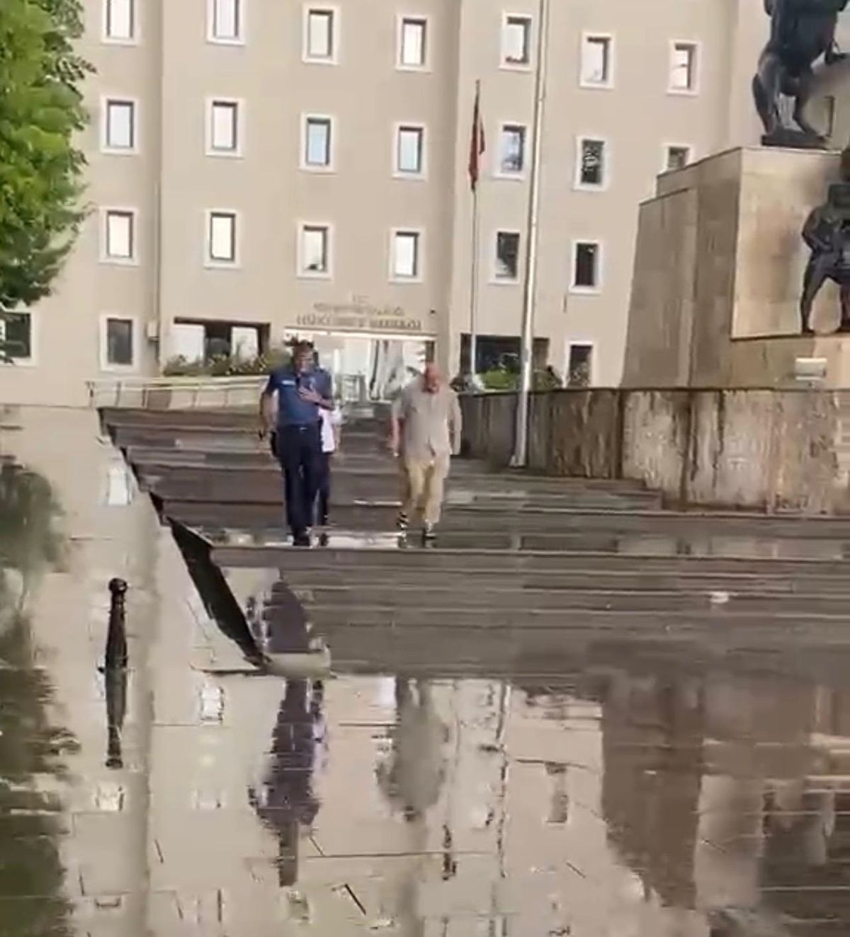 Kimliğini Unutunca Sınava Yetişti