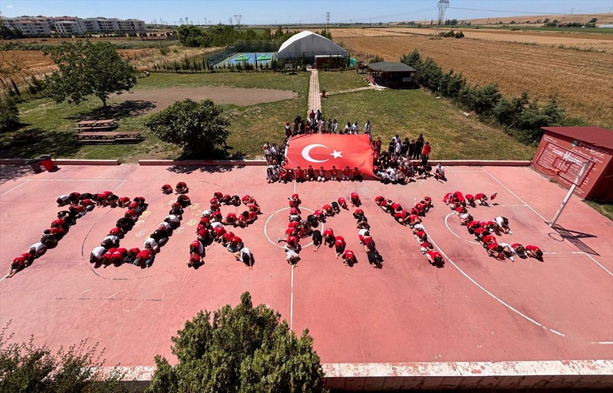 Kızılay’a Ziyaret ve Öğrencilerden Destek