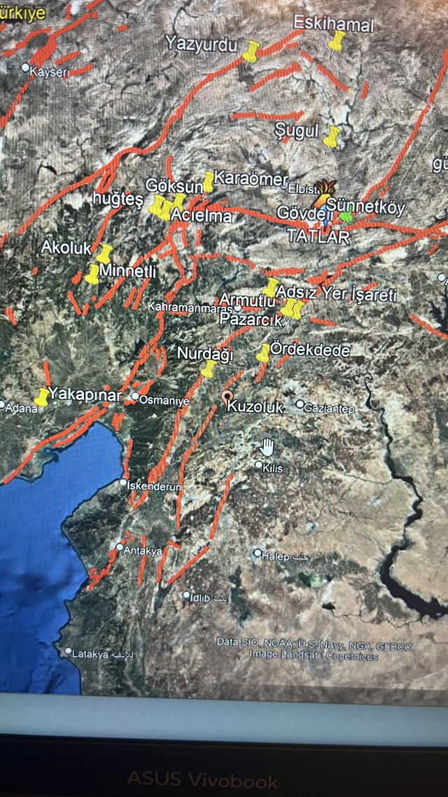 Naci Görür'den Gaziantep depremi sonrası endişelendiren uyarı: Korkarım parçalanacak
