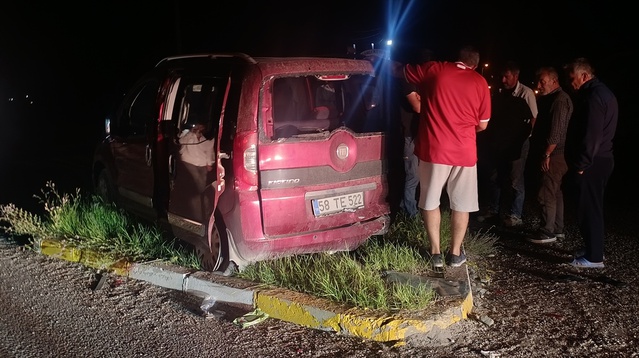 Sivas’ta Trafik Kazası: 6 Yaralı
