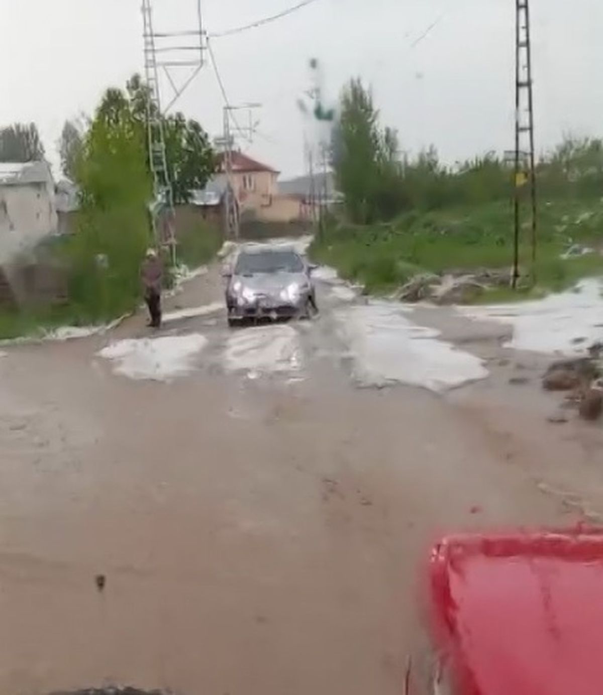 Sivas\'ta Dolu Yağışı Tarımı Vurdu