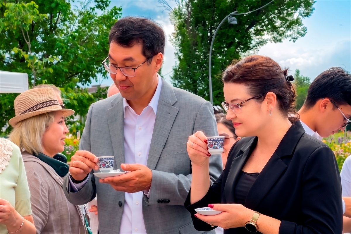Kırgızistan\'da Geleneksel Kermes