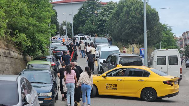 Kimlik Krizi! Sadece 4 Dakika Kaldı