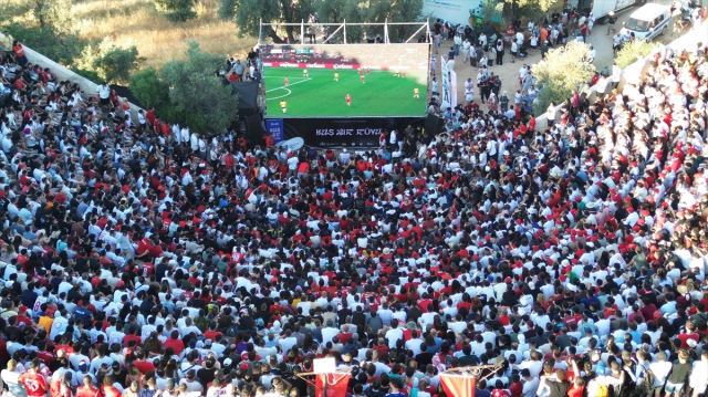 2 bin yıllık tarihi Antiphellos Antik Tiyatrosu'nda milli maç heyecanı