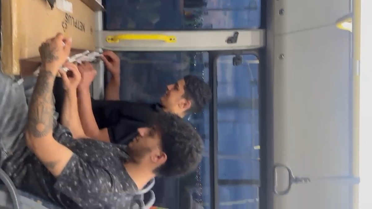 Diyarbakır\'da Otobüste Okey Keyfi