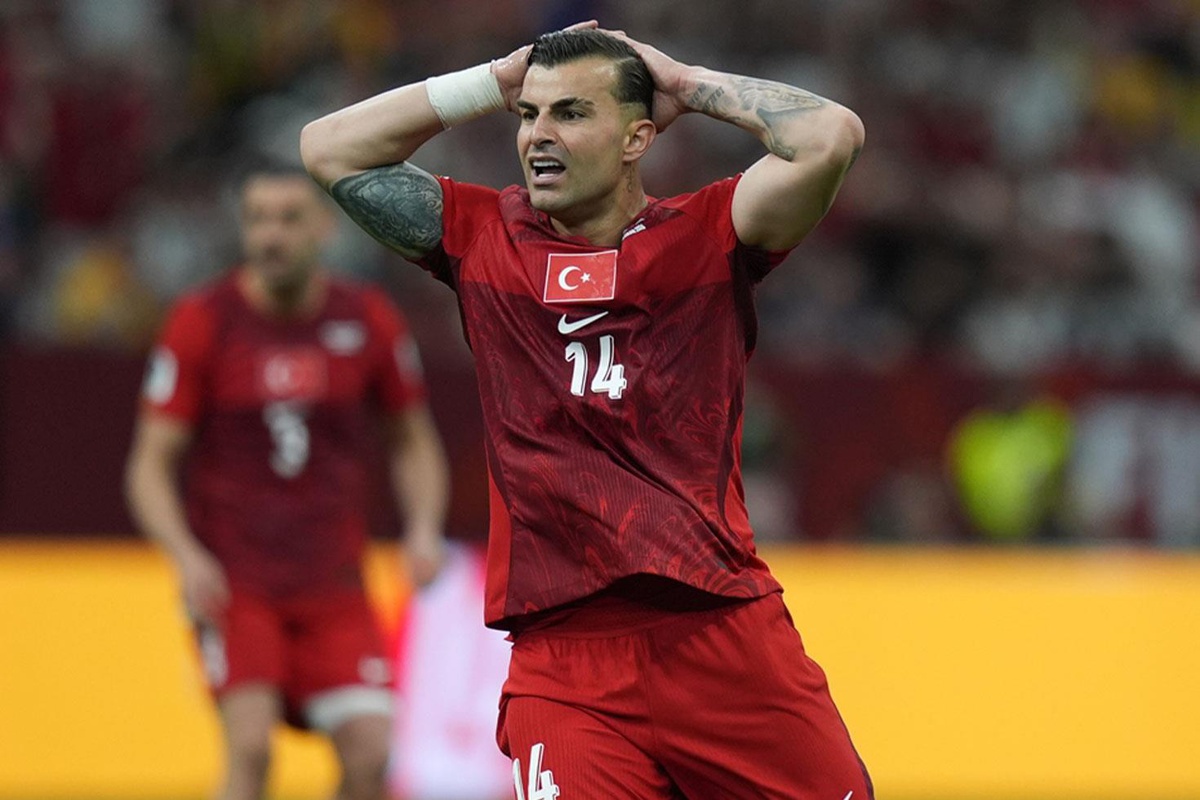 En güvendiğimiz yerden kırıldık A Milli Takım’ın savunmasında kırmızı alarm