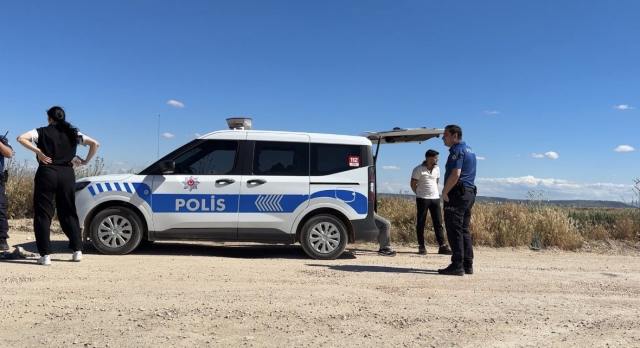 Eşi aracını yaktı, hamile kadın gözyaşlarına boğuldu