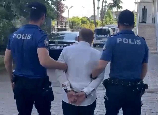 Bafra’da Firari Kaçakçı Yakalandı