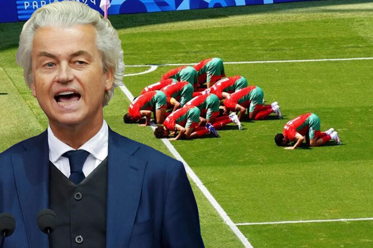 Hollandalı siyasetçi Geert Wilders, Faslı futbolcuların secde ettiği fotoğrafı paylaşıp Allah’a küfretti