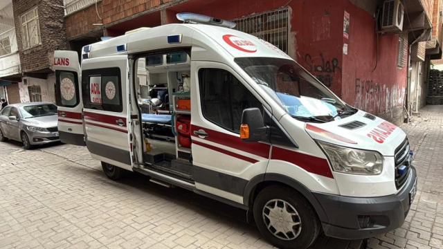 Mahalle sakinleri kokudan şüphelendi, yalnız yaşayan adam evinde ölü bulundu