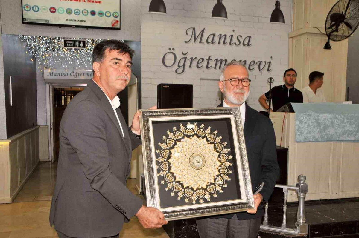 Memur-Sen Manisa\'da Türkiye Yüzyılı Vurgusu