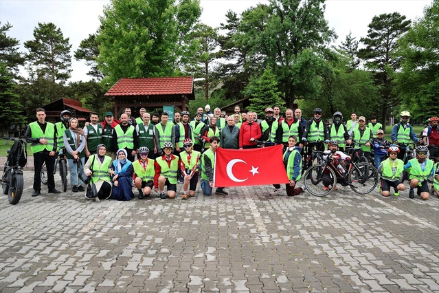 Sivas’ta 13. Yeşilay Bisiklet Turu