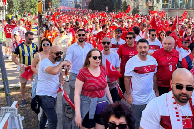 Vancouver'a Türk damgası! Sokaklar Türkiye sesleriyle inledi