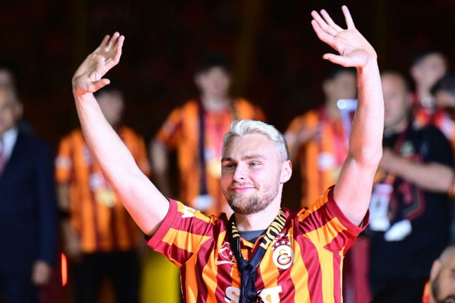 Acun Ilıcalı, Galatasaray'ın yıldızını alıyor
