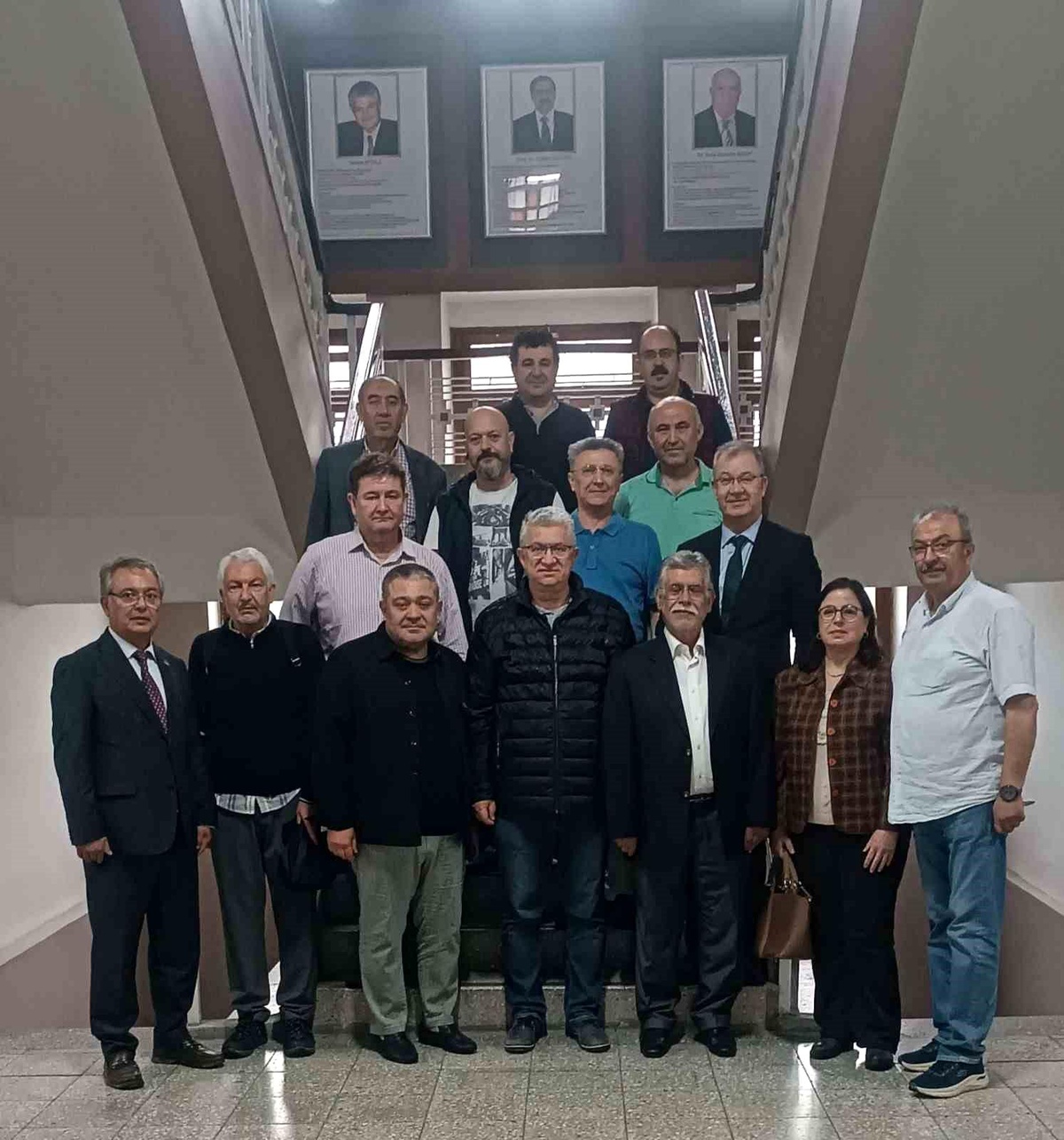 Afyon Lisesi Mezunları Derneği İlk Genel Kurulunu Yaptı