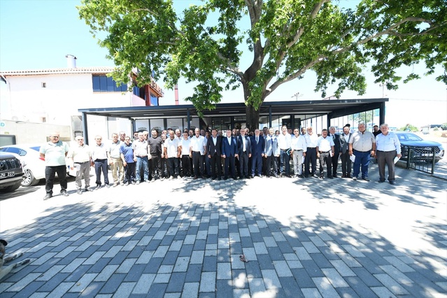 AK Partili Gider: Sorunlar Azaldı, Şimdi Parke Taşını Konuşuyoruz