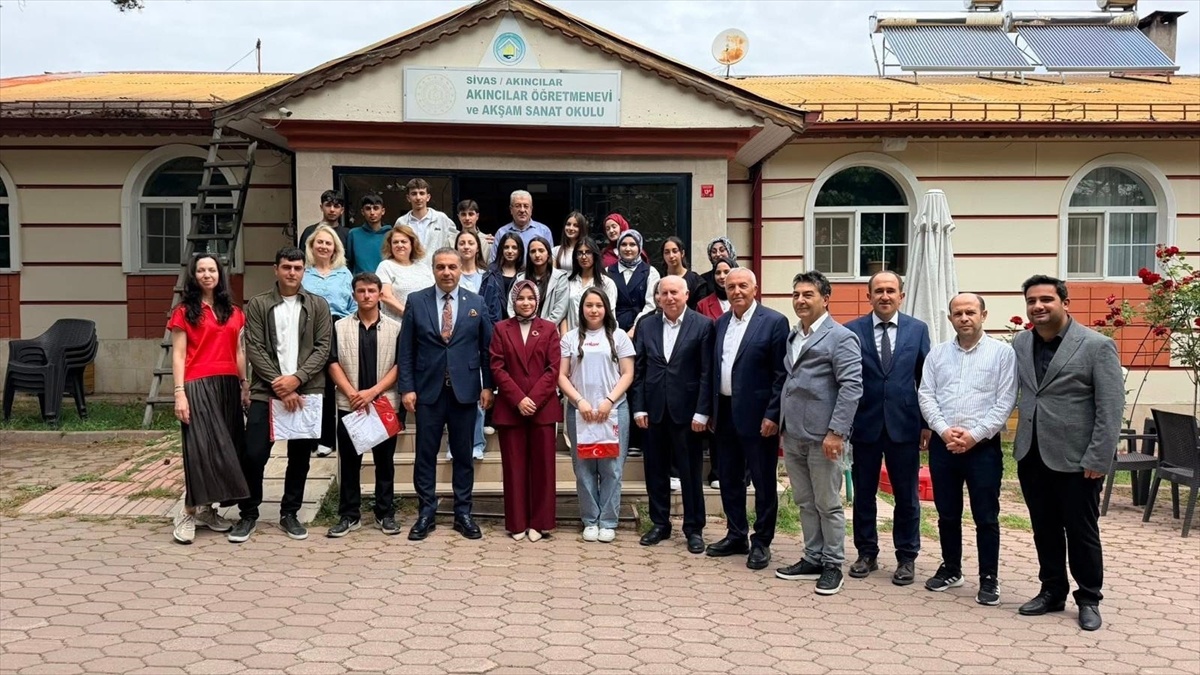 YKS Öğrencilerine Moral Etkinliği