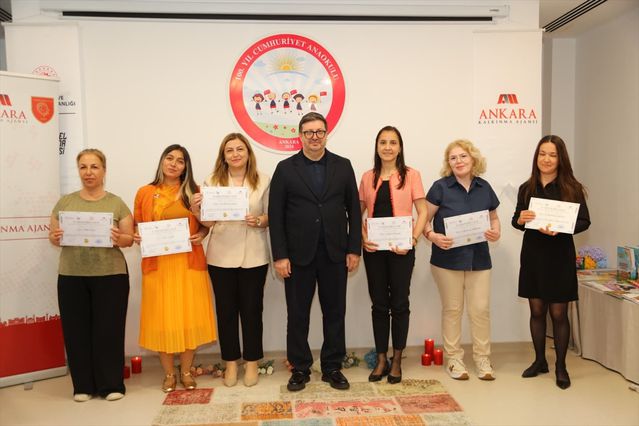 Gölbaşı’nda Öğretmenlere Sertifika Töreni