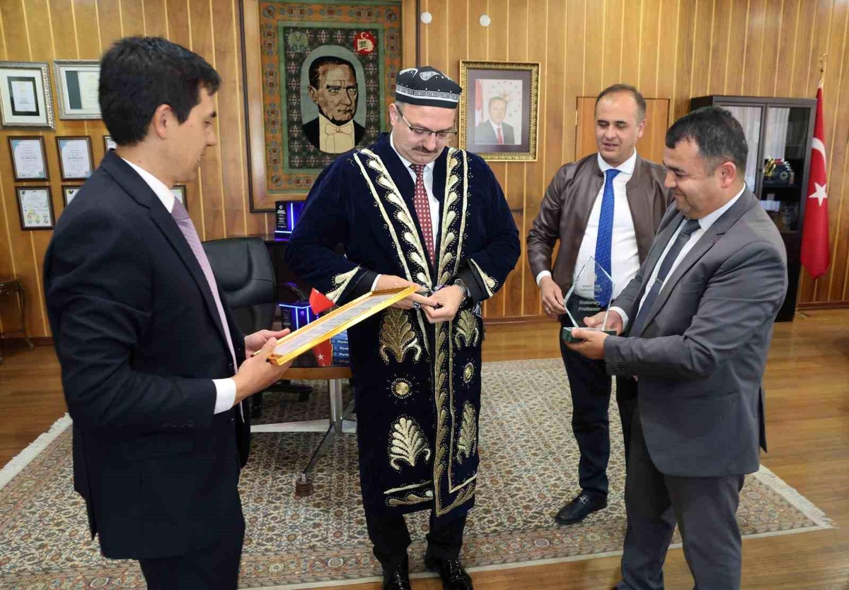 Atatürk Üniversitesi\'nden Özbekistan\'a Akademik İş Birliği