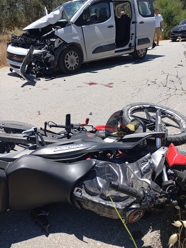 Burhaniye’de Motosiklet Kazası: Genç Hayatını Kaybetti
