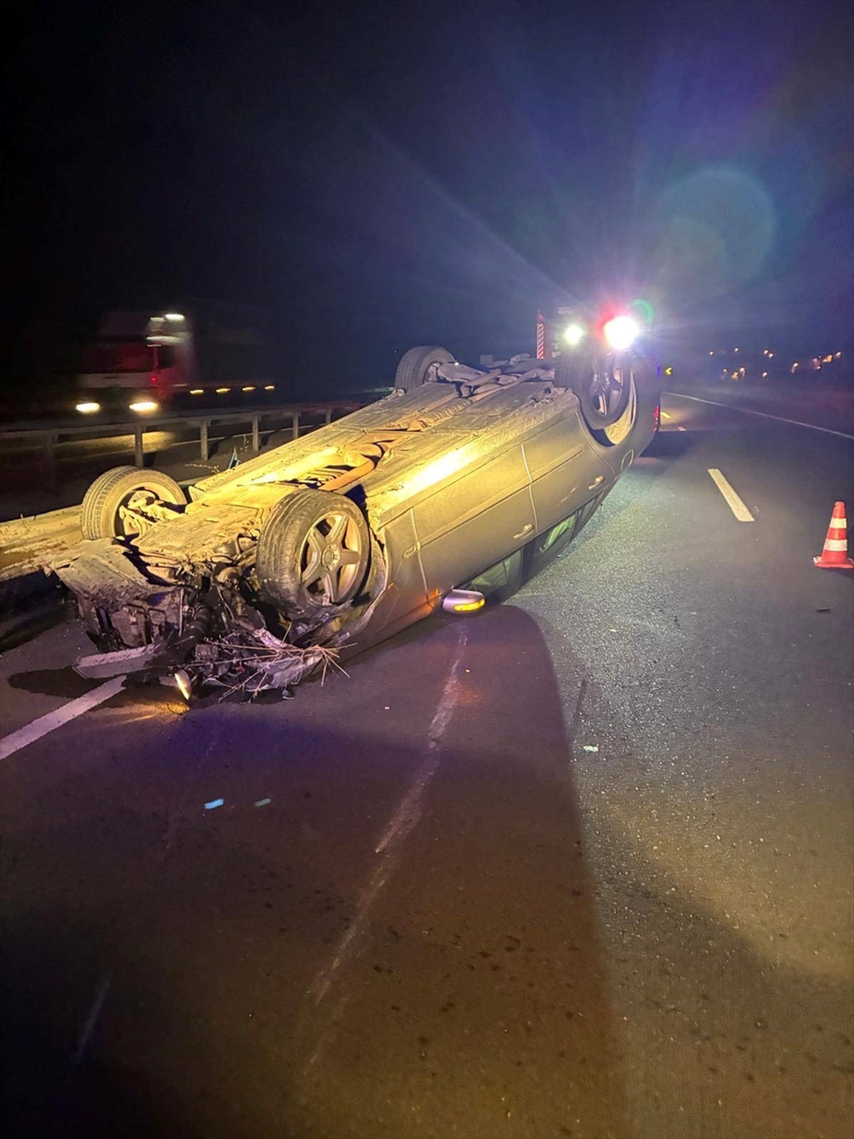 Osmaneli\'nde Trafik Kazası: 2 Yaralı, Alkollü Sürücü Yakalandı