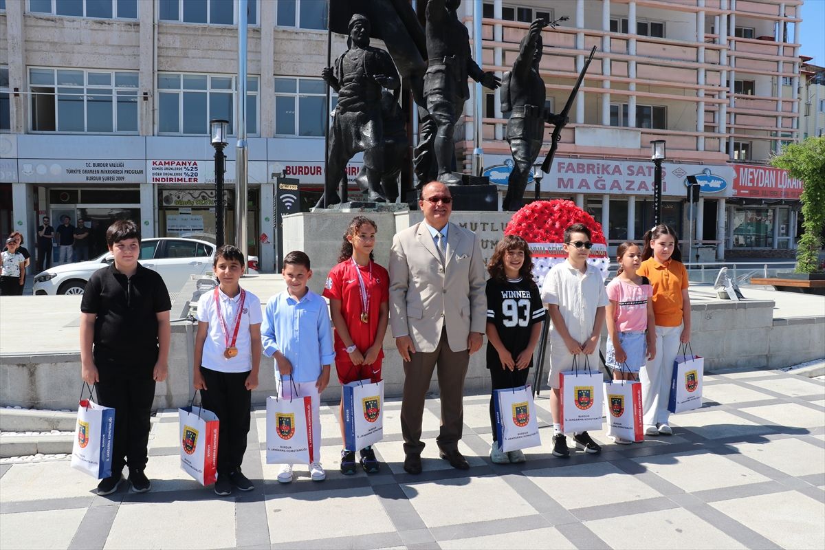 Burdur\'da Jandarma\'nın 187. Yıl Dönümü Kutlandı