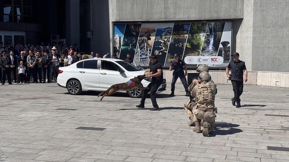 Jandarma\'nın 187. Kuruluş Yıl Dönümü Töreni