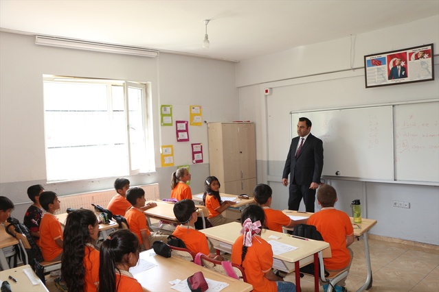 Kaymakam Bıçak Okul Ziyaretinde