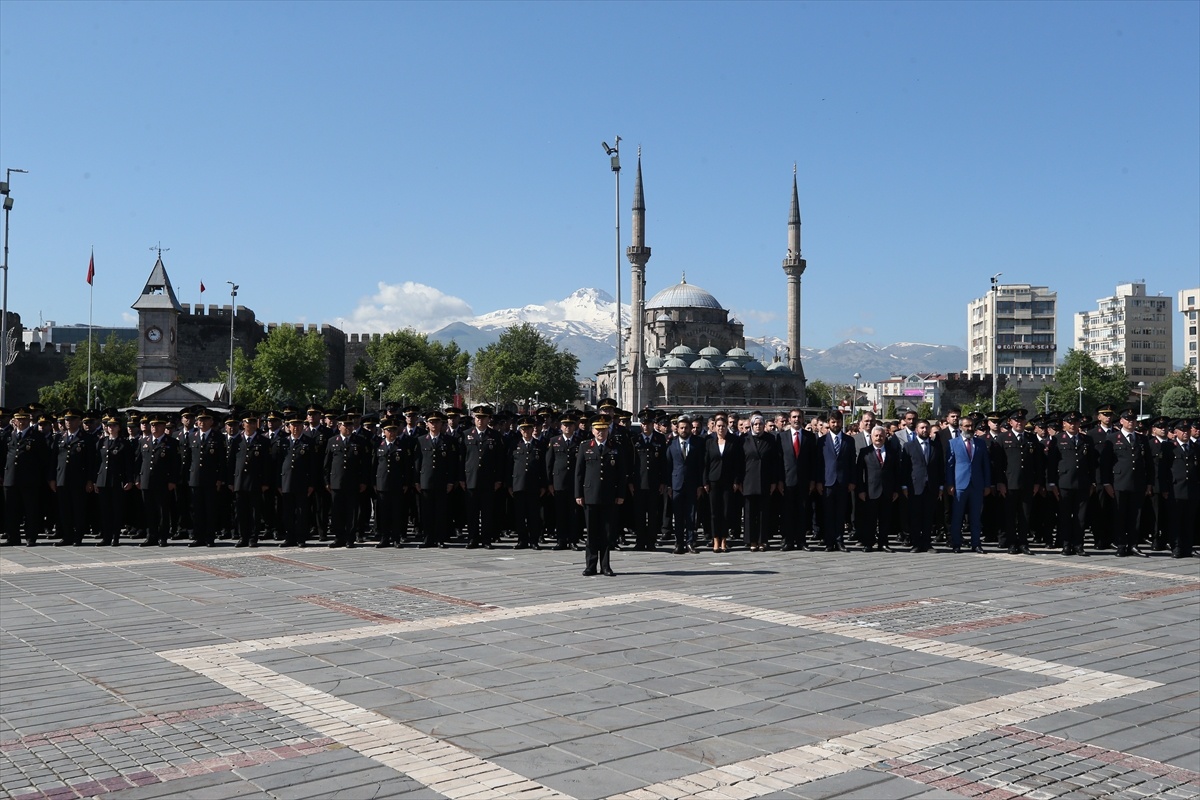 Kayseri\'de Jandarma\'nın 187. Yılı Törenle Kutlandı