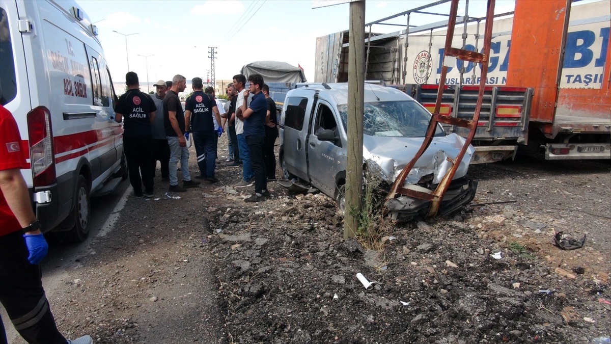 Kilis\'te Trafik Kazası: 1 Yaralı