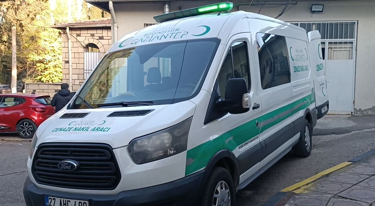 Gaziantep\'te Bıçaklı Kavga: Bir Kişi Öldürüldü