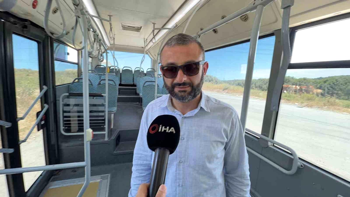 Fenalaşan Yolcuya Minibüs Şoföründen Hızlı Müdahale