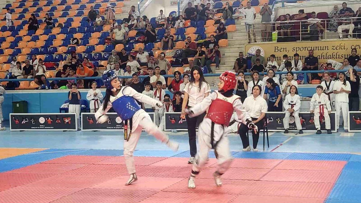 Muğla\'da Taekwondo İl Seçmeleri Heyecanı