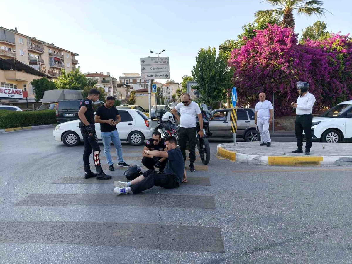 Aydın\'da Trafik Kazası: Motosiklet Sürücüsü Yaralandı