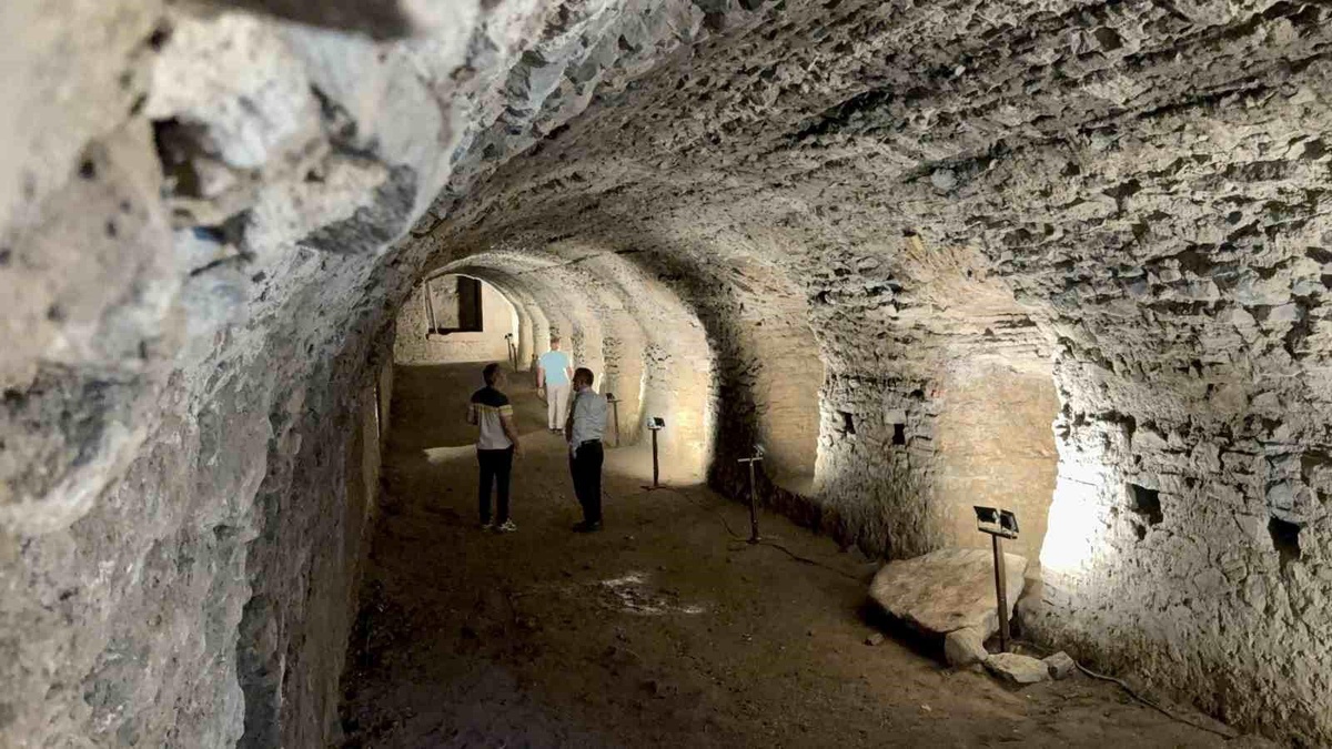 Roma lejyonlarının mühimmatının saklandığı depo tarihe tanıklık ediyor