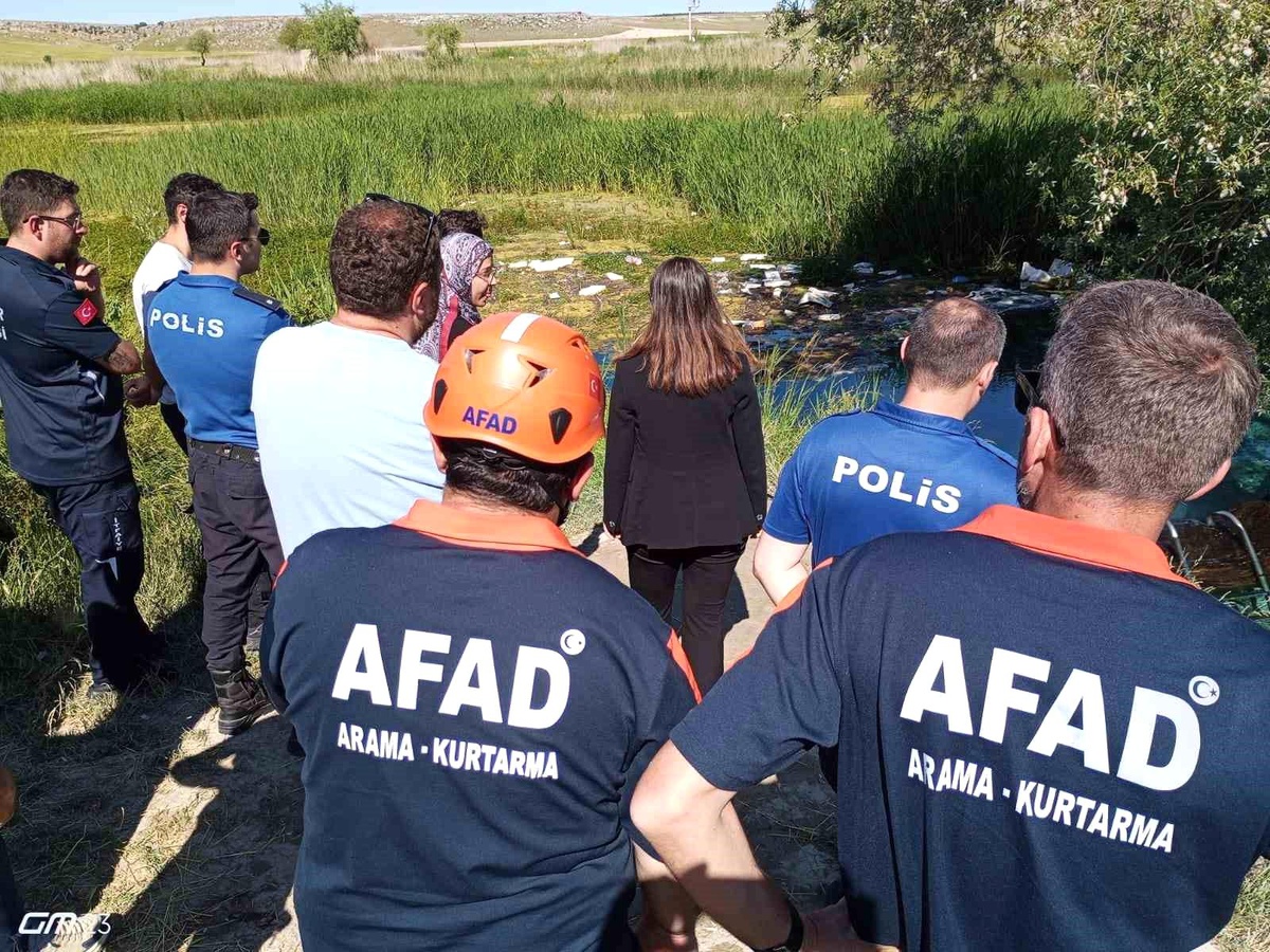 Sakarya Nehri\'ne serinlemek için giren 18 yaşındaki gencin cenazesi çıktı